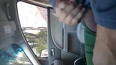 Старшого охоронця трахнув в волохату кицьку безкоштовно дивитись порно збоченець