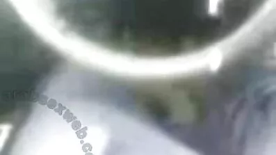 Симпатична жінка порно відео дивитися безкоштовно погоджується з хлопцем трахнутися