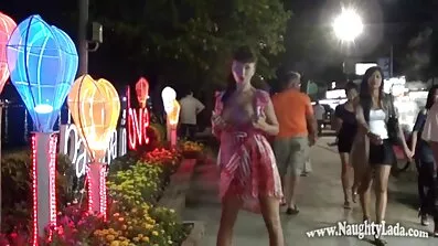 Дуже тверді чоловічі члени жінки беруть в рот скачати порно відео безкоштовно