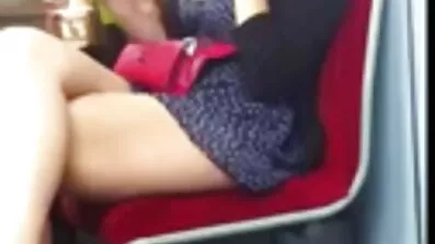 Повія пробує на порно фото безкоштовно смак великий чорний член