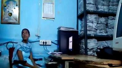 Руда вихованка трахає свого хлопця в анальну скачати безкоштовно відео порно дірочку
