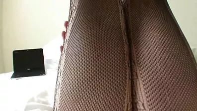 Молоду дівчину на дівчині добре трахнули на порно безкоштовно онлайн дивані