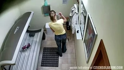 Любителька орального траха в жопу бере це в рот відео порно безкоштовно чоловікові